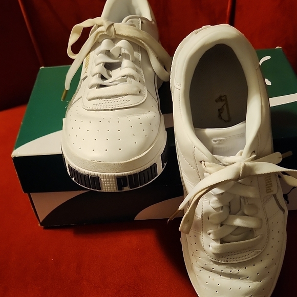 Puma White Athletic Shoes - Picture 4 of 8